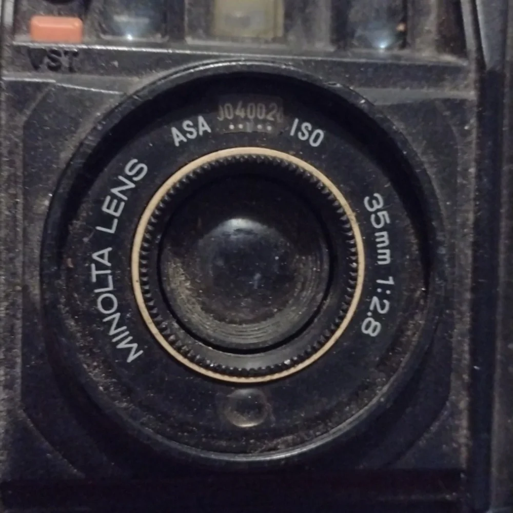 Minolta Auto Focus V Camera